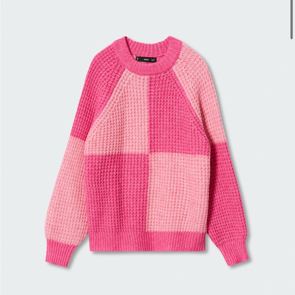 Pink checkered Sweater